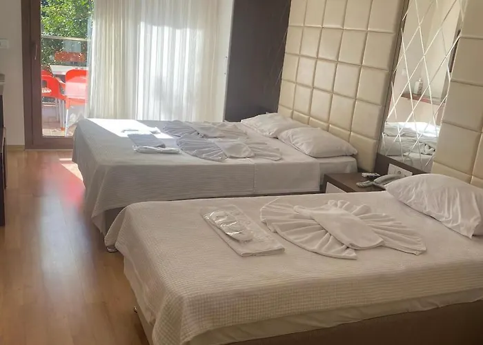 Yuvarlakcay Cinar Butik